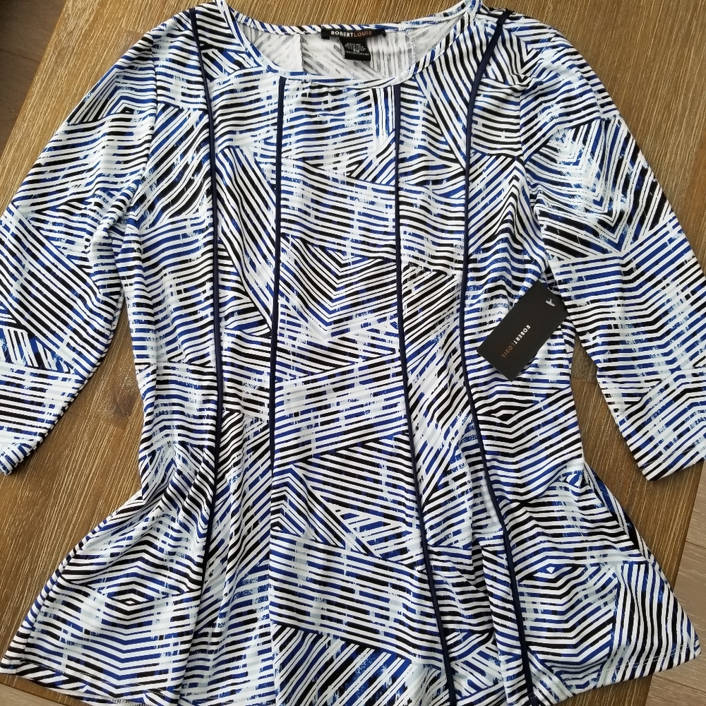 NWT Robert Louis Ladies Blouse